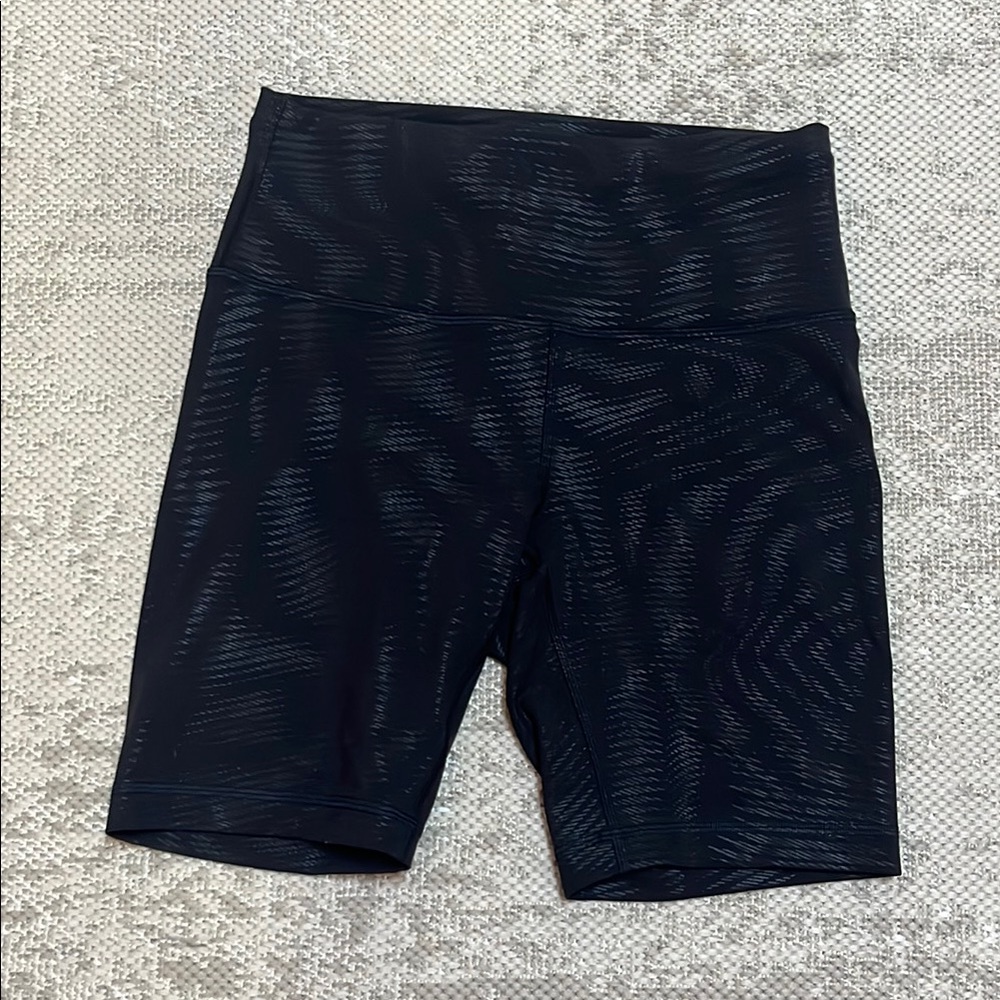 Lululemon Wunder Train High Rise Short Sz 8 in Shapeshifter Black Foil 8” - Picture 2 of 7